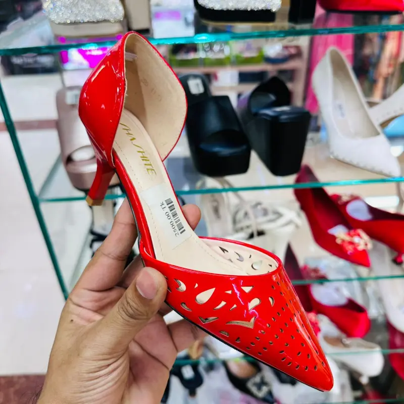 Hill 10 সাইজ৩৫