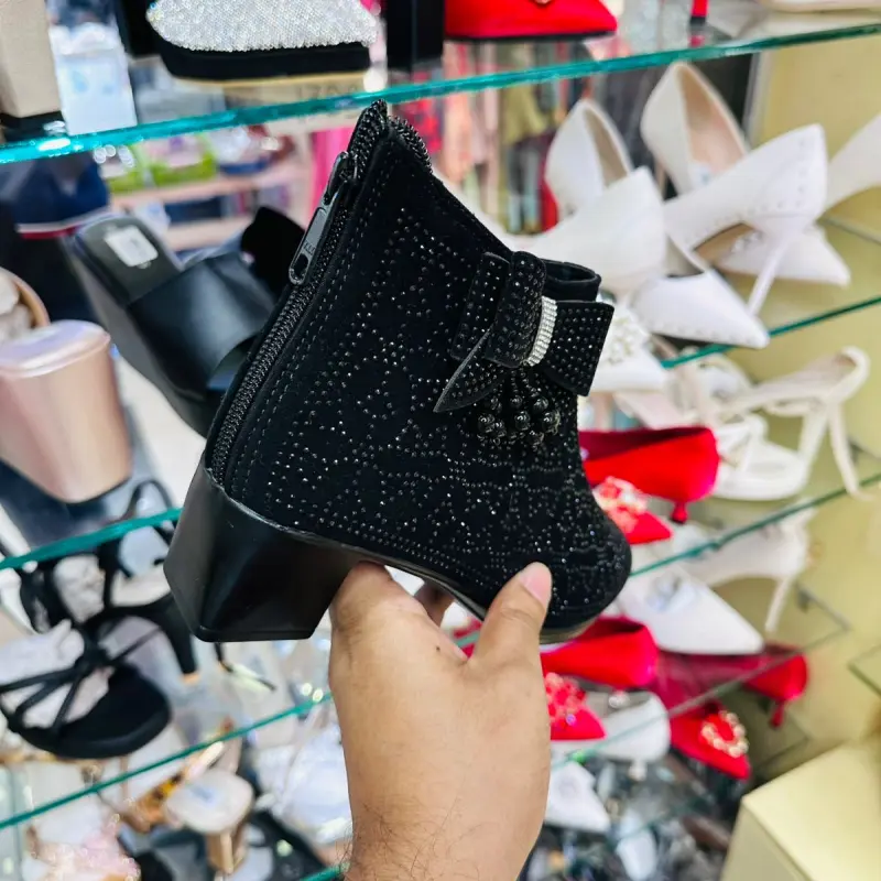 Hill 17 সাইজ৩৫