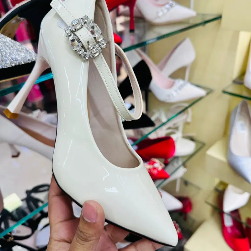 Hill 158 সাইজ 37