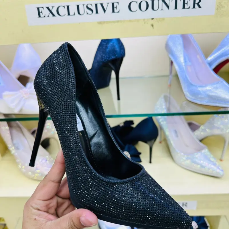 Hill 187 সাইজ ৩৮