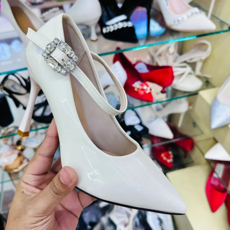 Hill 172 সাইজ ৩৮