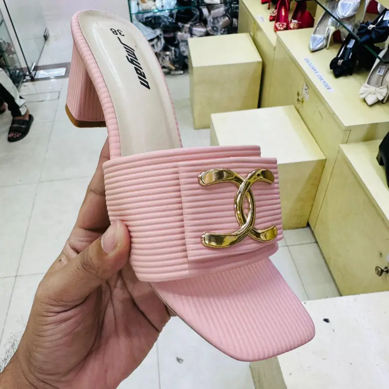 Hill 220 সাইজ ৩৯