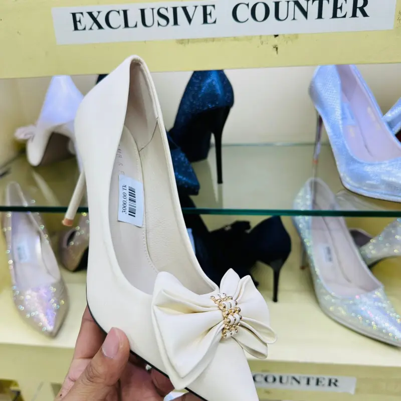 Hill 214 সাইজ ৩৯