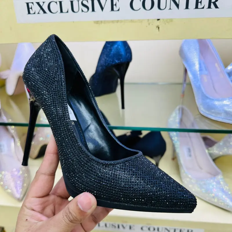 Hill 210 সাইজ ৩৯