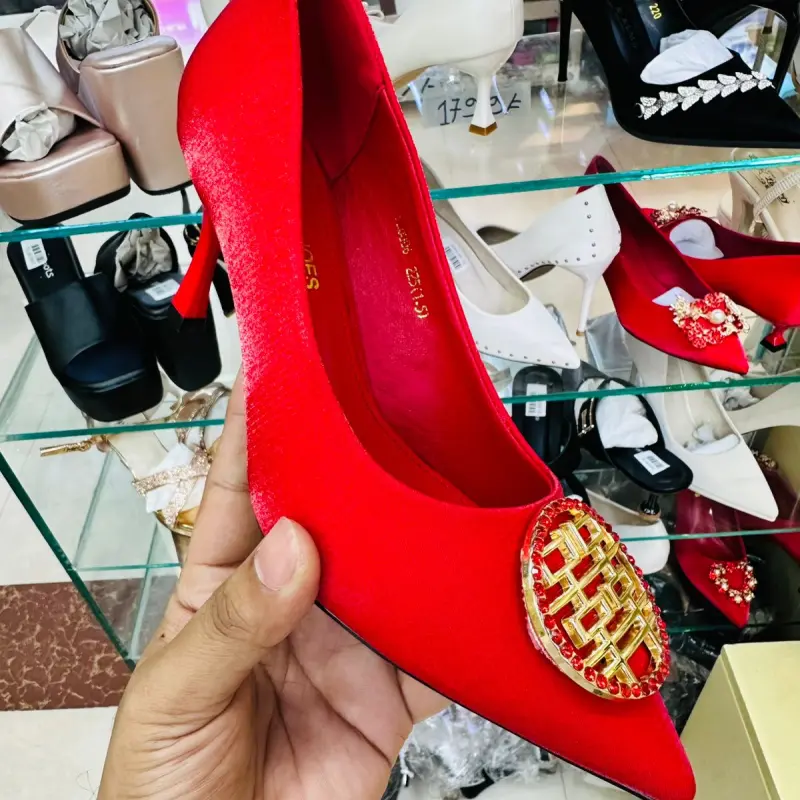 Hill 209 সাইজ ৩৯