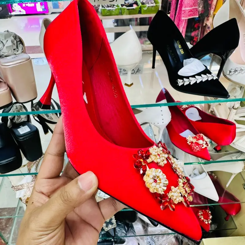 Hill 207 সাইজ ৩৯